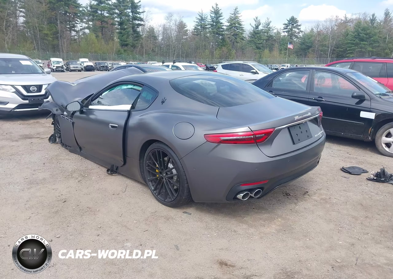 2024 Maserati Granturismo Modena VIN:ZAMBMVBB5RX439171 - 3