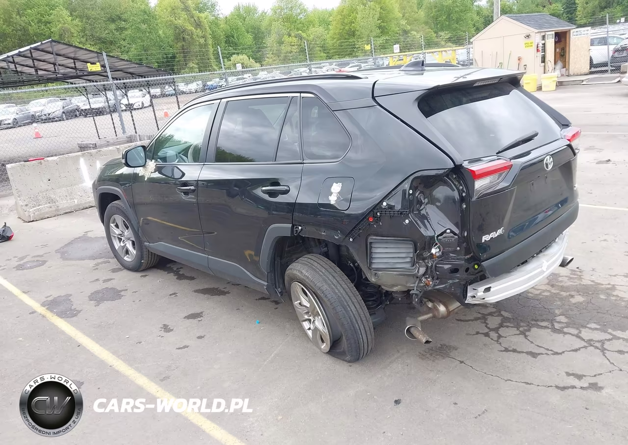 2024 Toyota Rav4 Xle VIN:2T3W1RFV5RW333771 - 3