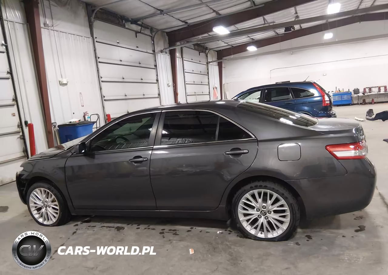 2011 Toyota Camry Le VIN:4T1BF3EK9BU614264 - 14