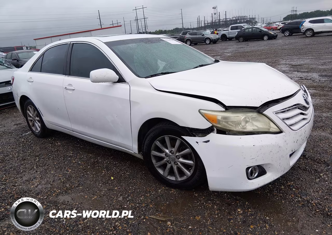 2011 Toyota Camry Xle V6 – zdjęcie 1 z 16