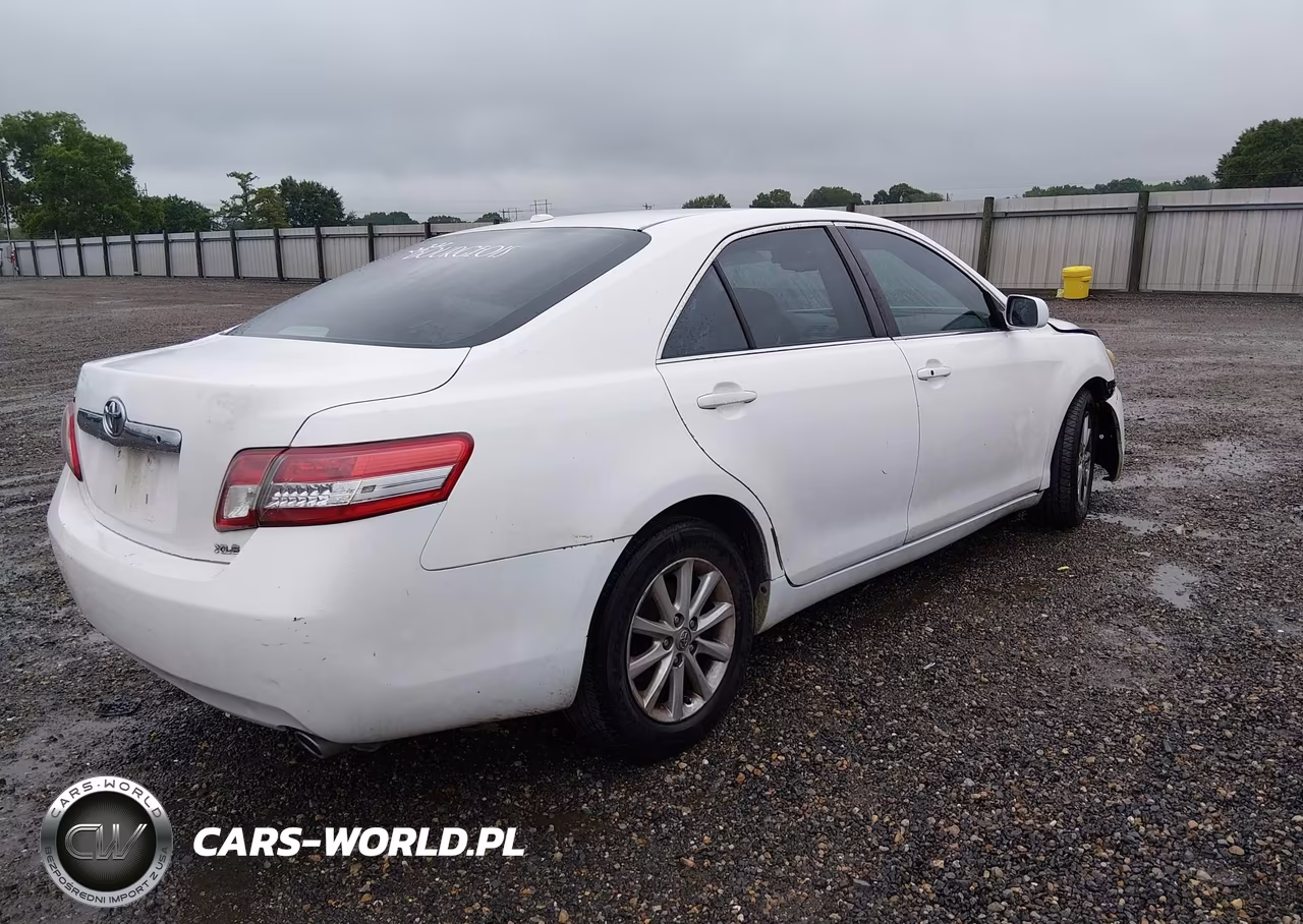 2011 Toyota Camry Xle V6 VIN:4T1BK3EK6BU615853 - 4