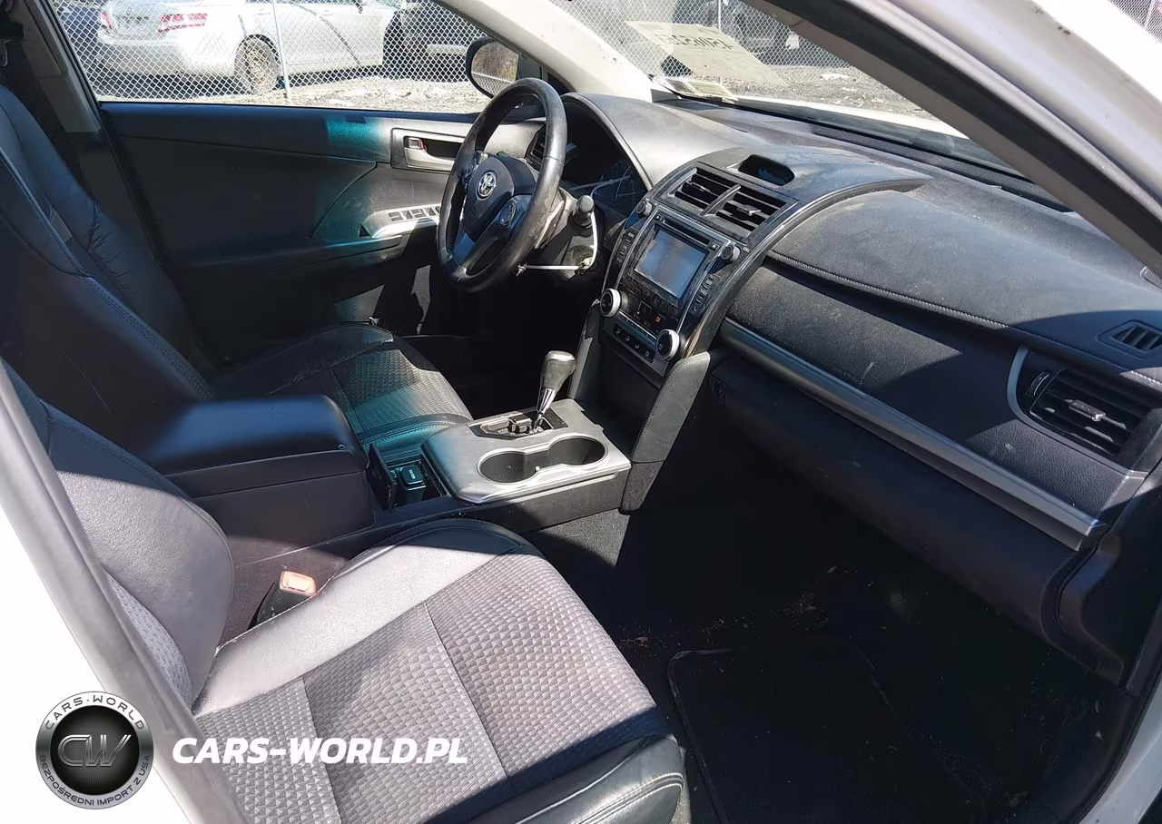 2014 Toyota Camry Se VIN:NY74323 - 5