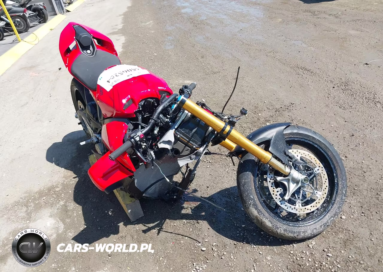 2026 Ducati Streetfighter V4-V4S – zdjęcie 1 z 13