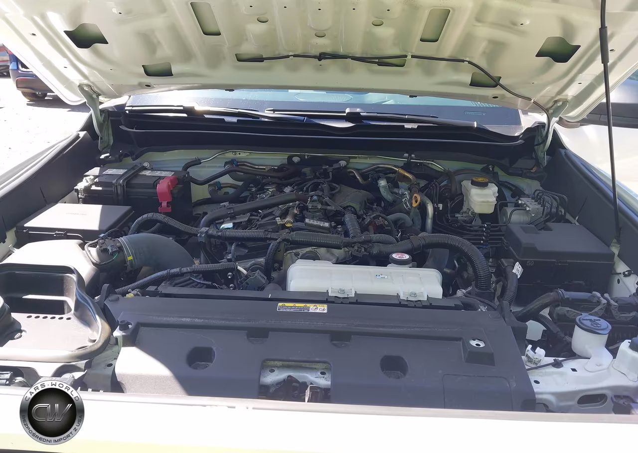 2025 Toyota Tacoma Sr VIN:3TYKD5HN5ST026561 - 10