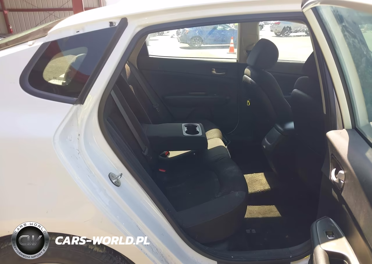 2019 Kia Optima Lx VIN:5XXGT4L39KG354457 - 8