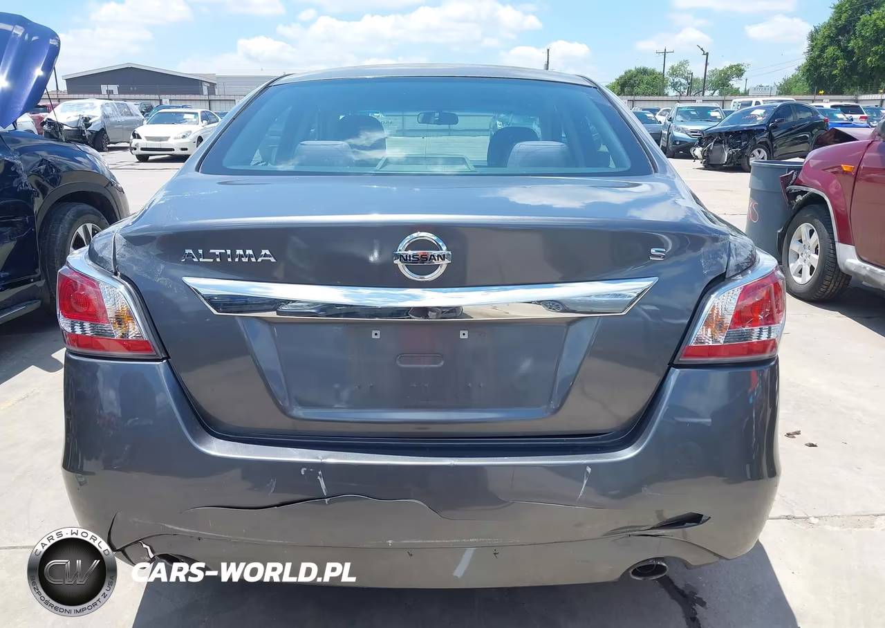 2014 Nissan Altima 2.5 S VIN:1N4AL3AP2EN358113 - 16