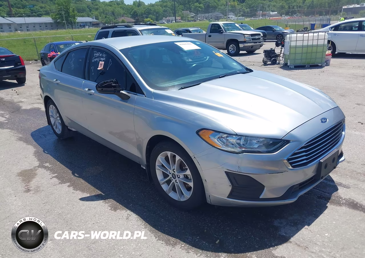2020 Ford Fusion Se – zdjęcie 1 z 21