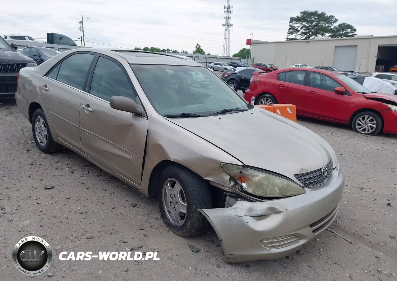 2003 Toyota Camry Le V6 – zdjęcie 1 z 16