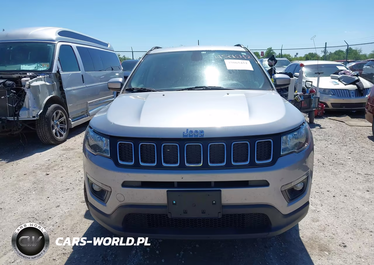 2017 Jeep New Compass Latitude 4X4 VIN:3C4NJDBB5HT679786 - 12