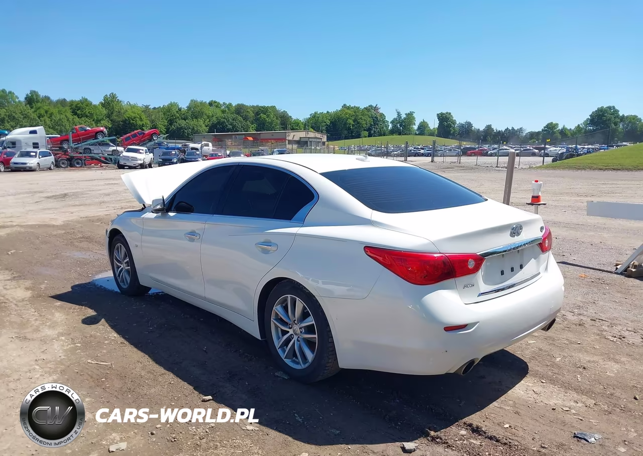 2015 Infiniti Q50 Premium VIN:JN1BV7AR7FM396044 - 3