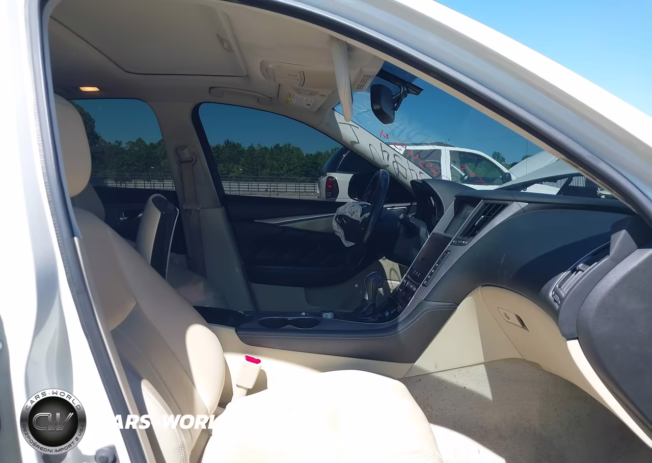 2015 Infiniti Q50 Premium VIN:JN1BV7AR7FM396044 - 5