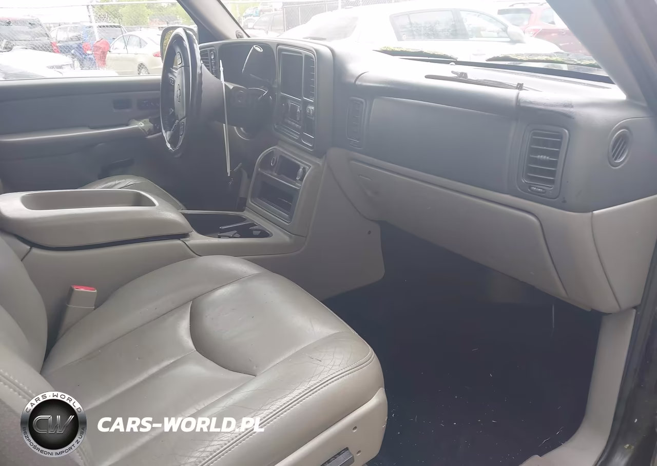 2004 Chevrolet Tahoe Lt VIN:1GNEK13T44J325303 - 5