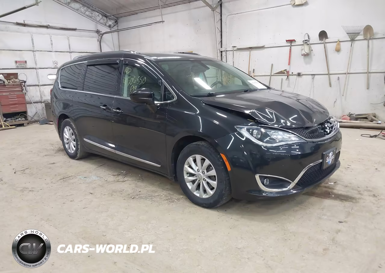 2019 Chrysler Pacifica Touring L