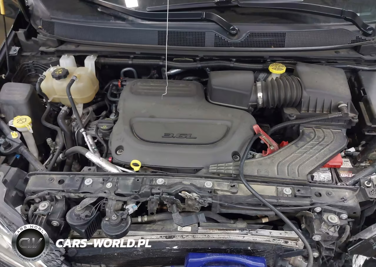 2019 Chrysler Pacifica Touring L VIN:2C4RC1BG7KR613482 - 10