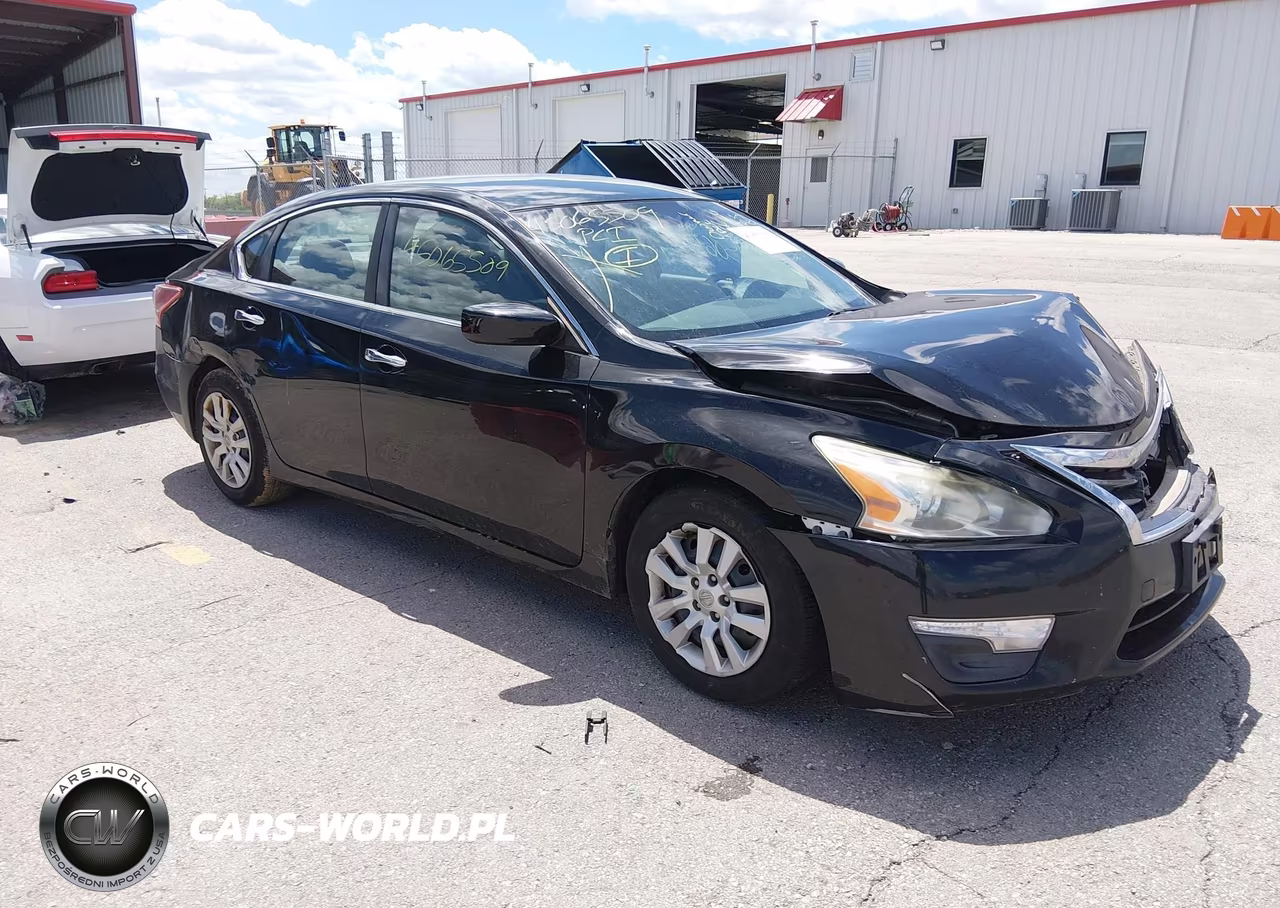 2013 Nissan Altima 2.5 S – zdjęcie 1 z 15