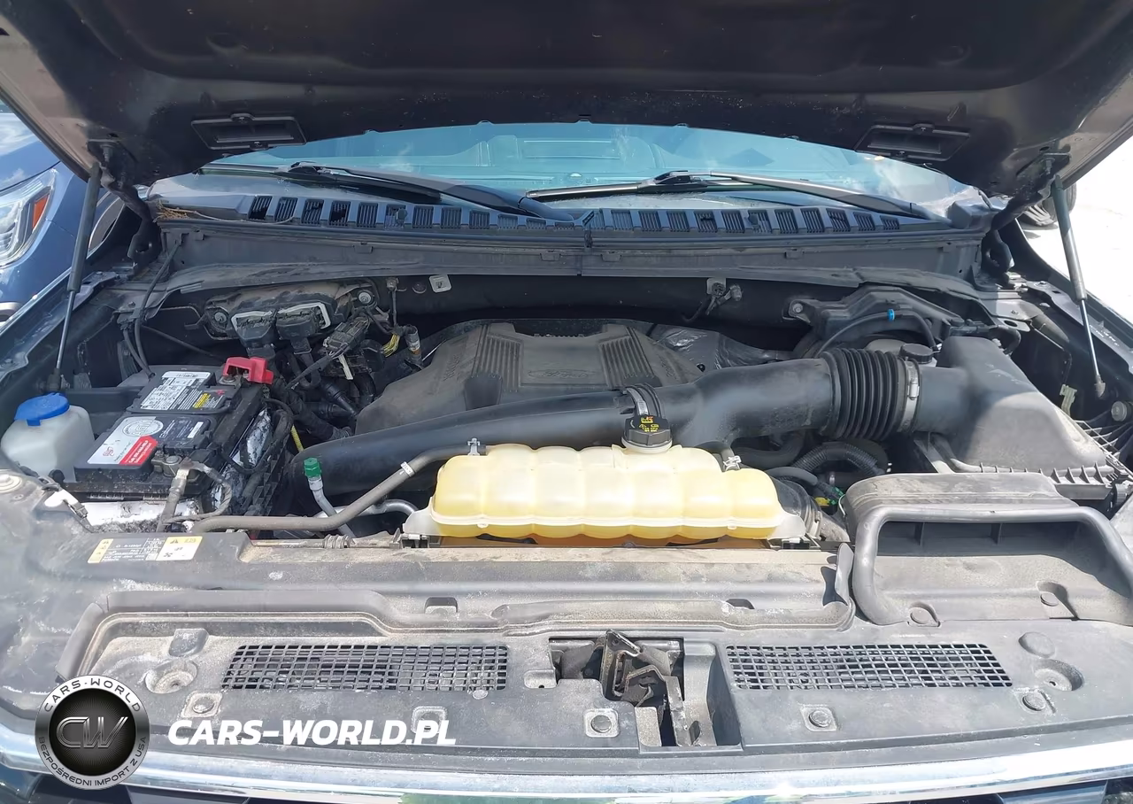 2019 Ford Expedition Limited VIN:1FMJU2AT0KEA26662 - 10
