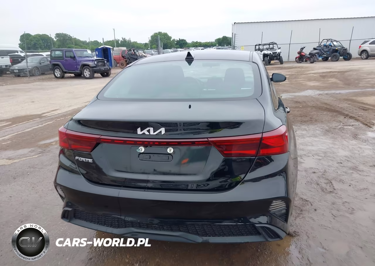 2023 Kia Forte Lxs VIN:3KPF24AD3PE567155 - 15