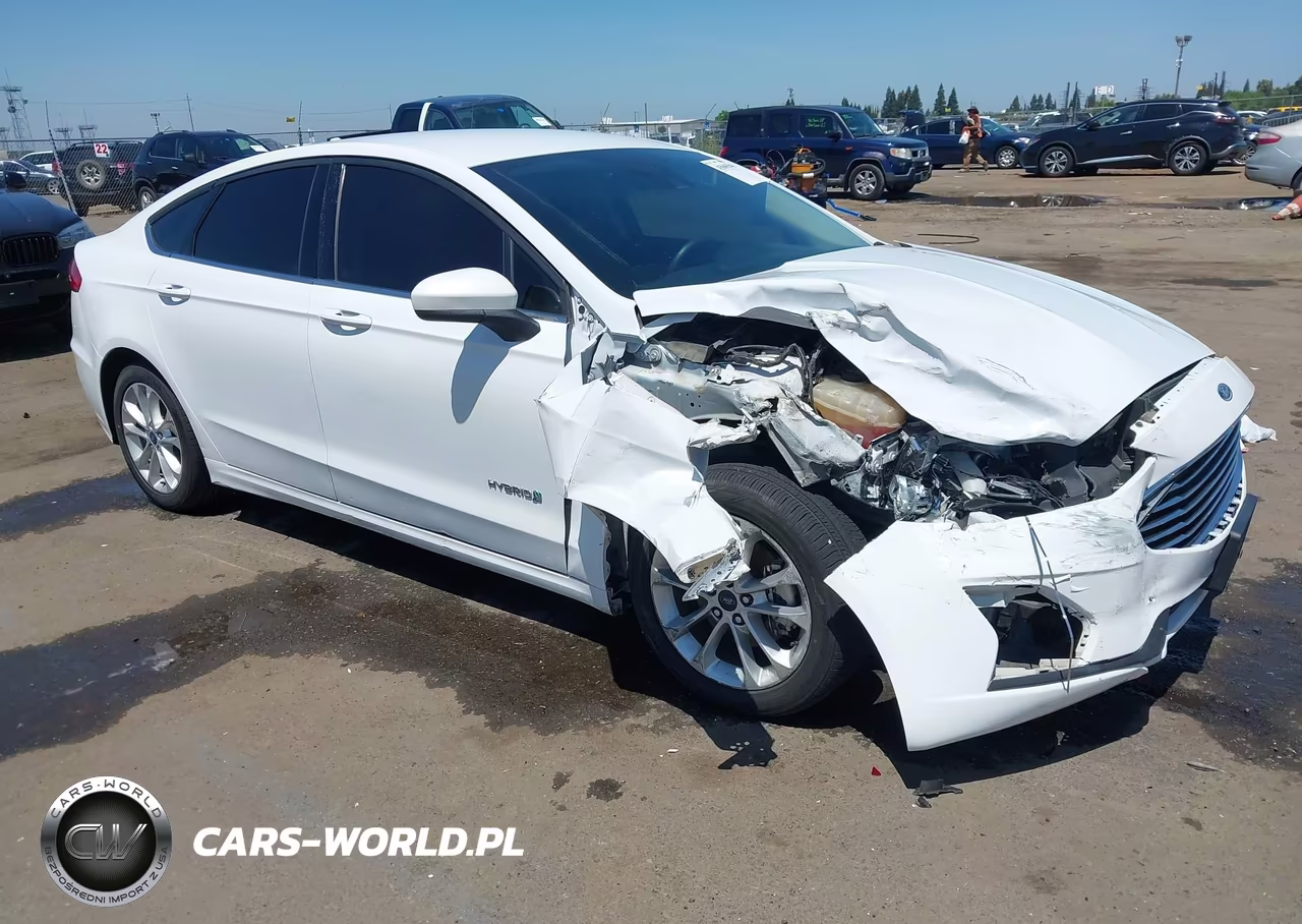 Główne zdjęcie 2019 Ford Fusion Hybrid Se