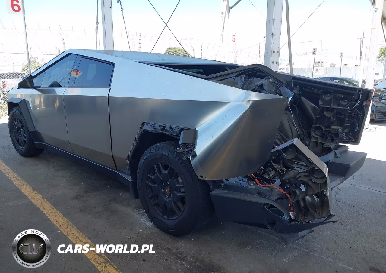 2024 Tesla Cybertruck All-Wheel Drive VIN:7G2CEHED8RA023494 - 3