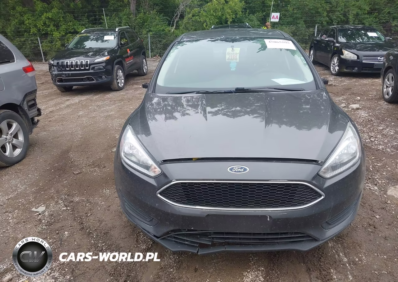 2015 Ford Focus Se VIN:1FADP3F22FL329478 - 15