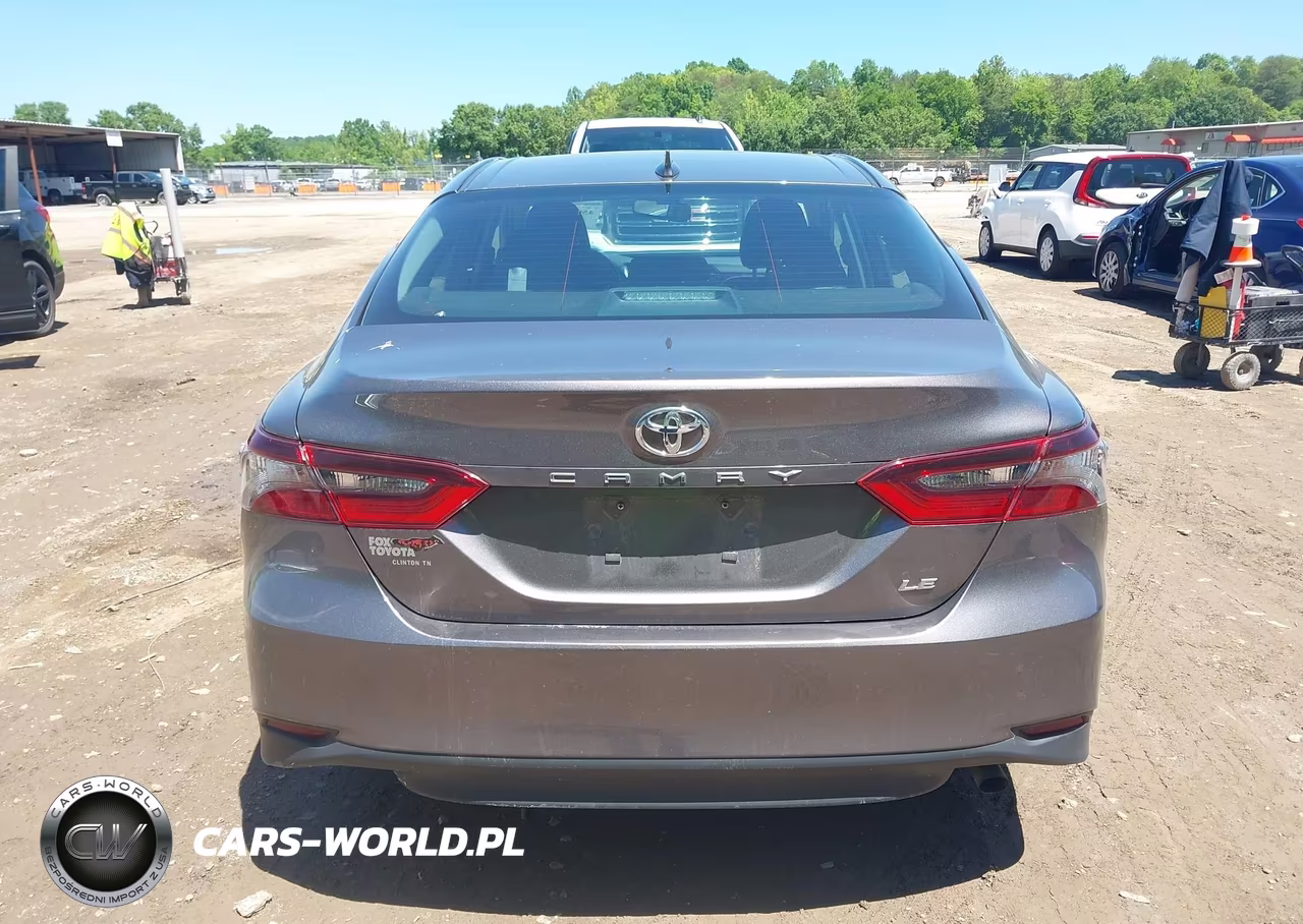 2022 Toyota Camry Le VIN:4T1R11AKXNU685727 - 16