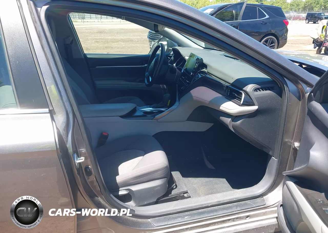 2022 Toyota Camry Le VIN:4T1R11AKXNU685727 - 5