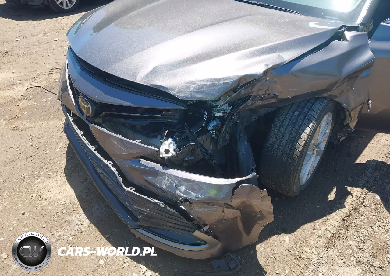 2022 Toyota Camry Le VIN:4T1R11AKXNU685727 - 6