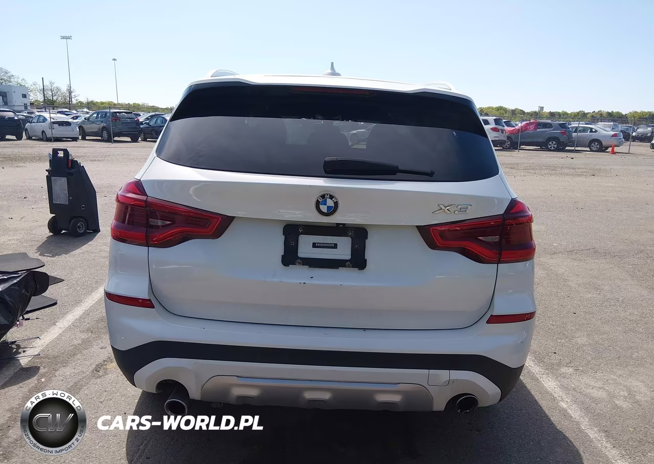 2018 BMW X3 xDrive30I VIN:5UXTR9C58JLD61119 - 16