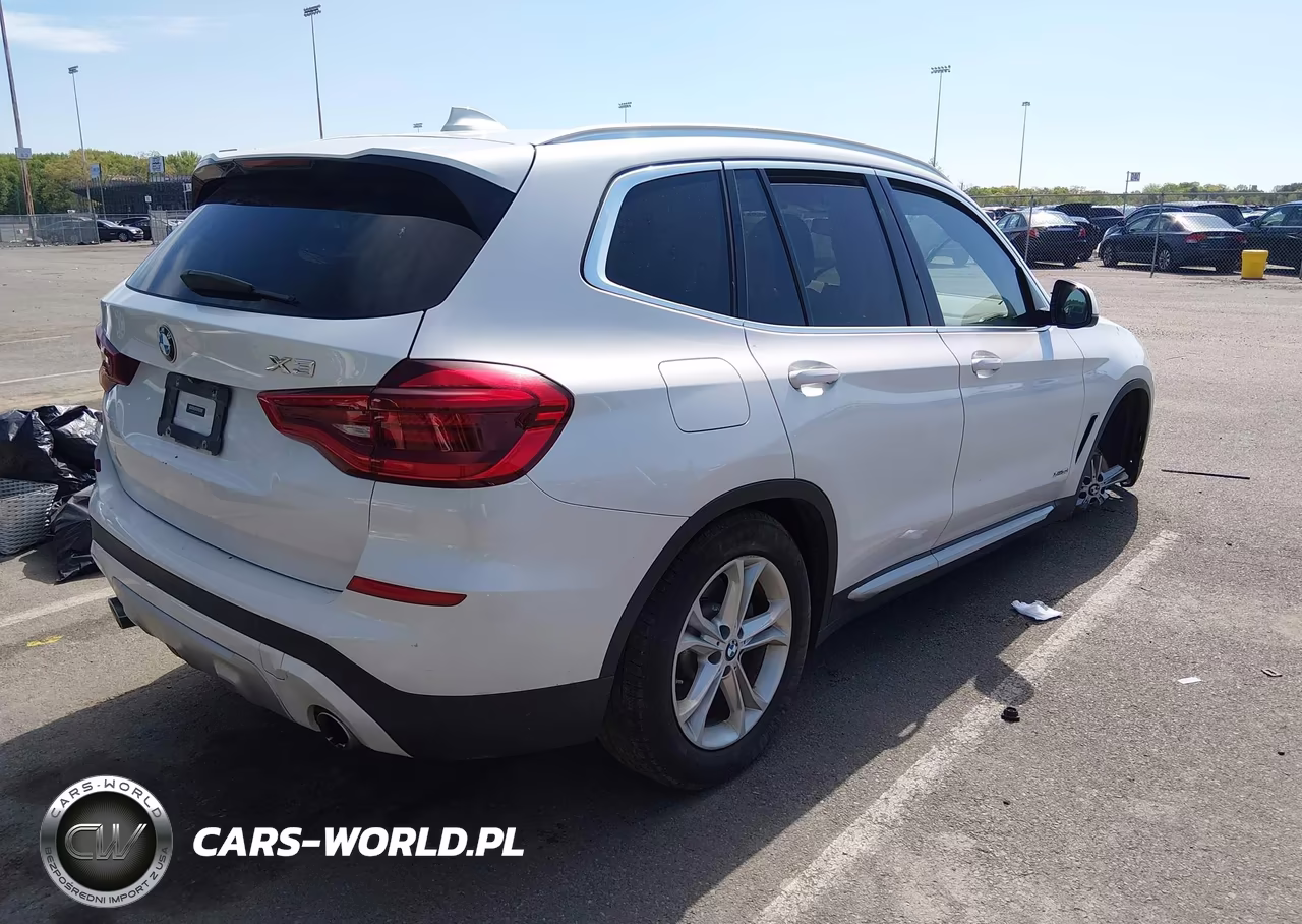 2018 BMW X3 xDrive30I VIN:5UXTR9C58JLD61119 - 4