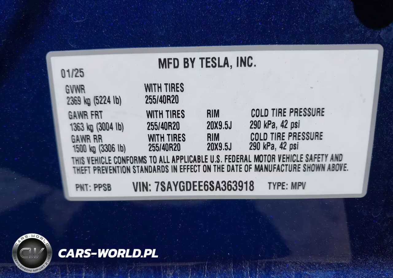 2025 Tesla Model Y Long Range Dual Motor All-Wheel Drive VIN:7SAYGDEE6SA363918 - 9