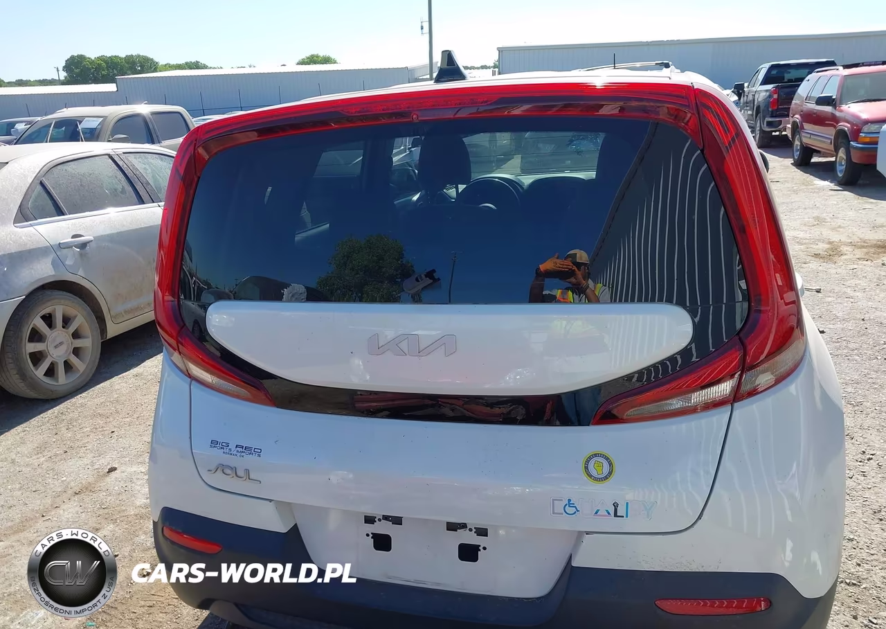 2022 Kia Soul Lx VIN:KNDJ23AU3N7153908 - 16
