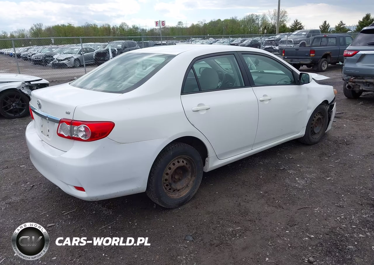 2011 Toyota Corolla Le VIN:JTDBU4EEXB9142864 - 4