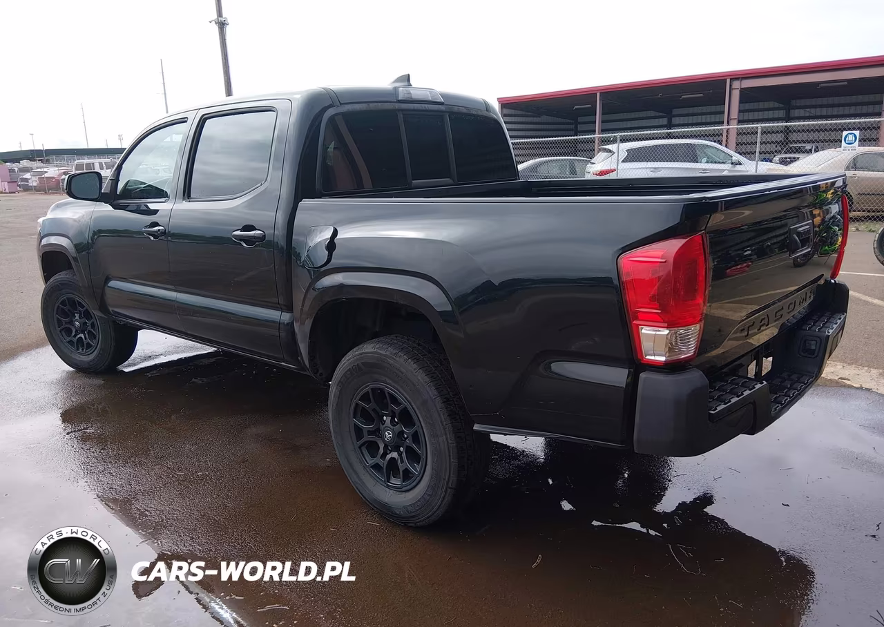 2017 Toyota Tacoma Sr VIN:5TFAX5GNXHX099010 - 3