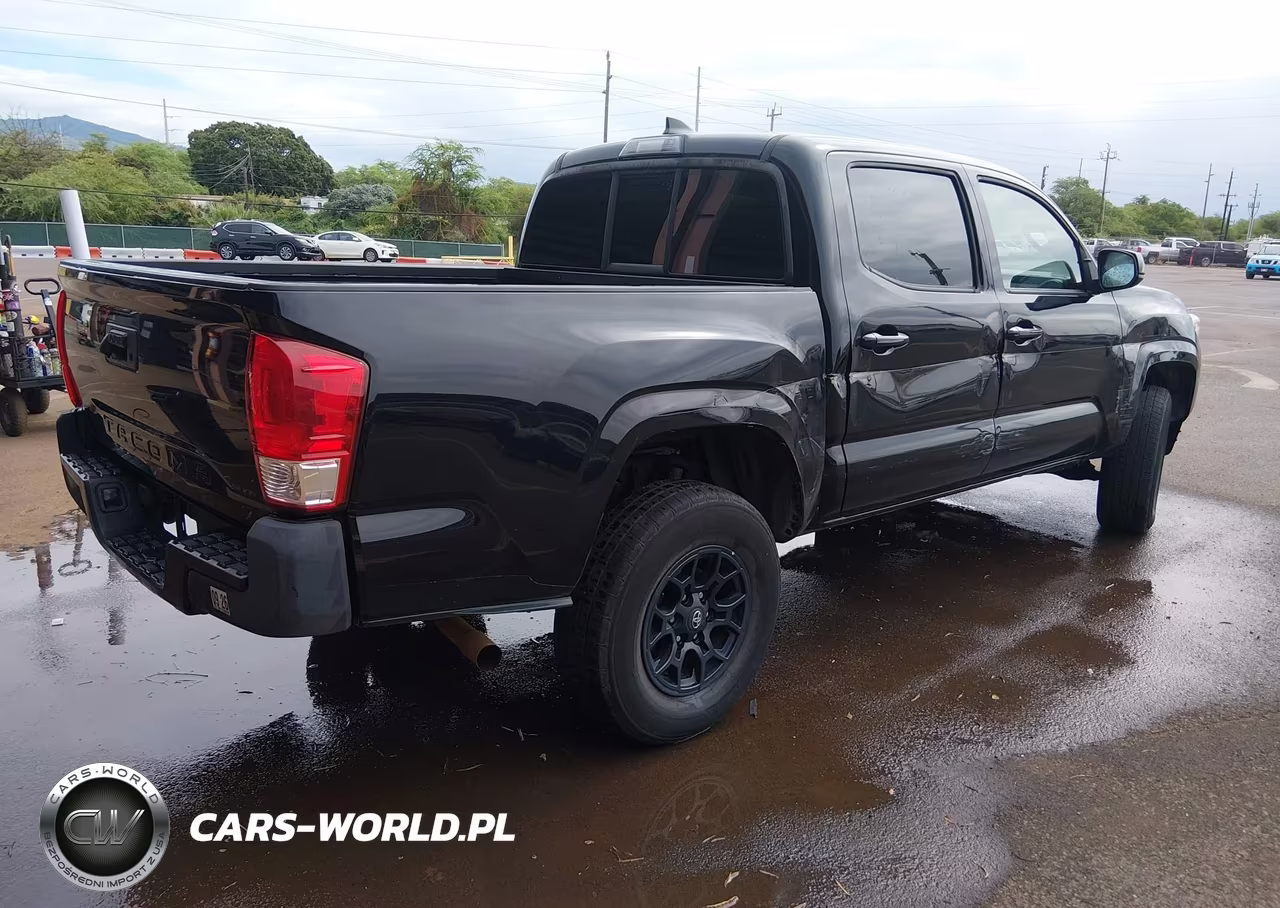 2017 Toyota Tacoma Sr VIN:5TFAX5GNXHX099010 - 4