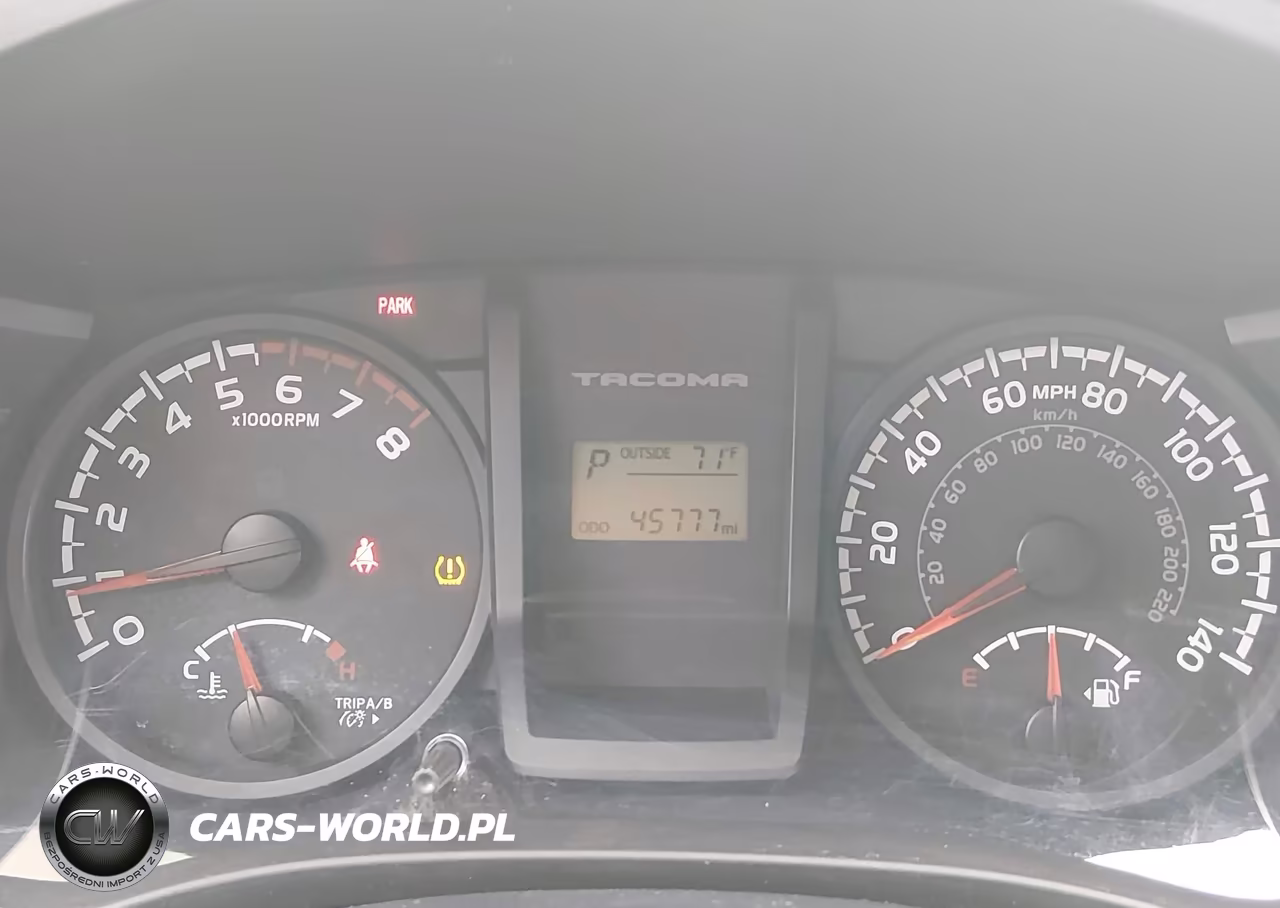2017 Toyota Tacoma Sr VIN:5TFAX5GNXHX099010 - 7