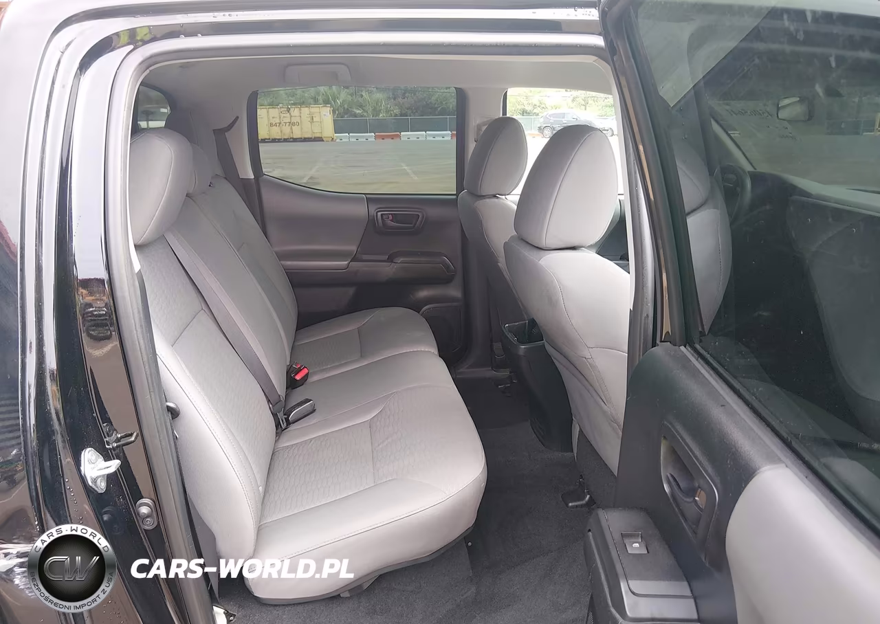 2017 Toyota Tacoma Sr VIN:5TFAX5GNXHX099010 - 8