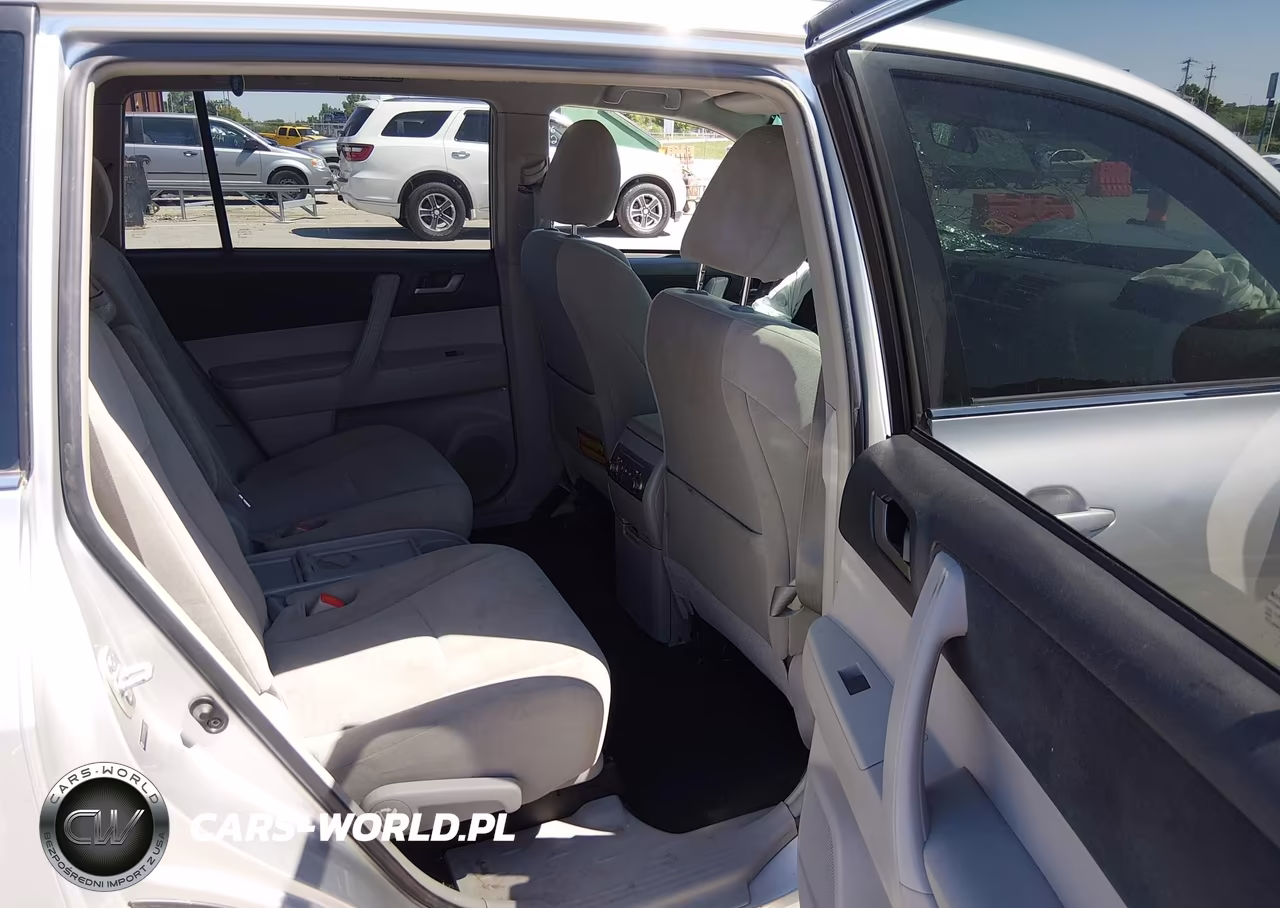 2013 Toyota Highlander Base Plus V6 VIN:5TDZK3EH9DS098627 - 8