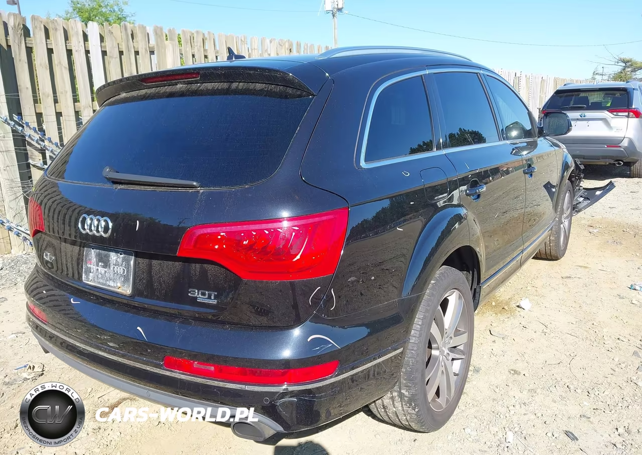2015 Audi Q7 3.0T Premium VIN:WA1LGAFE6FD015311 - 4