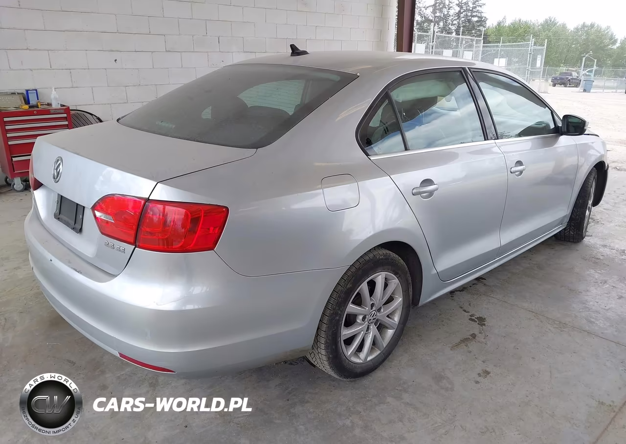 2013 Volkswagen Jetta 2.5L Se VIN:3VWDP7AJ4DM307796 - 4