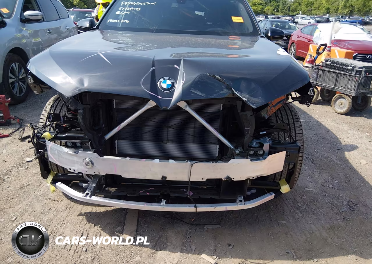 2025 BMW X3 30 xDrive VIN:5UX53GP06S9017233 - 13