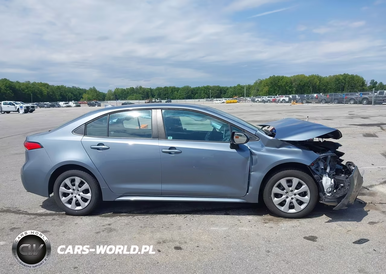 2021 Toyota Corolla Le VIN:5YFEPMAE8MP261780 - 13