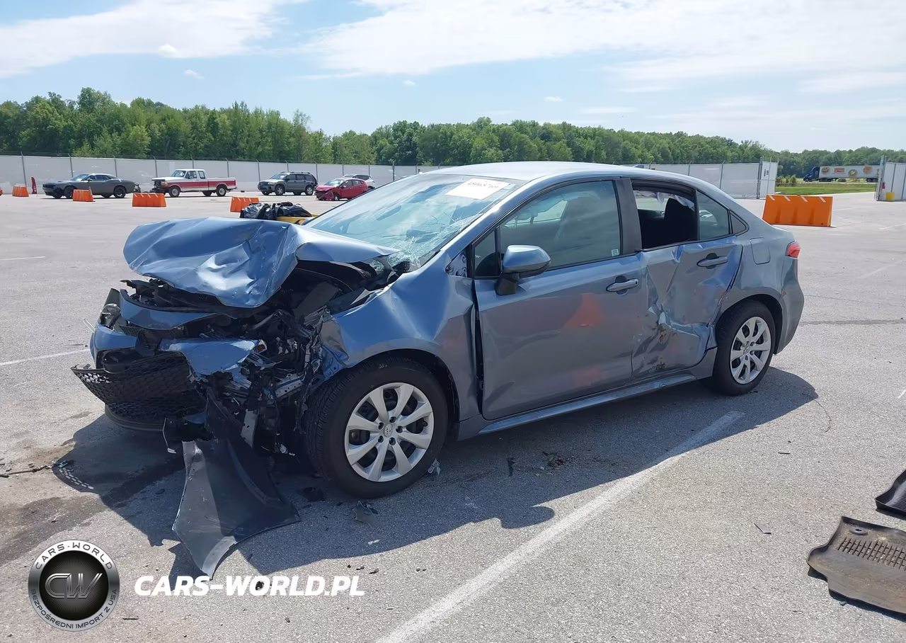 2021 Toyota Corolla Le VIN:5YFEPMAE8MP261780 - 2