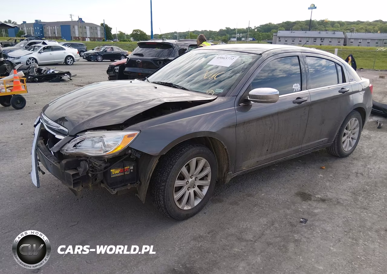 2014 Chrysler 200 Touring VIN:1C3CCBBB8EN177215 - 2