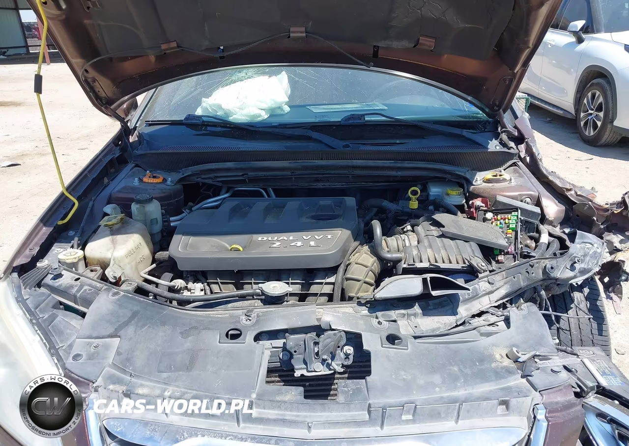 2012 Chrysler 200 Lx VIN:1C3CCBAB0CN226163 - 10