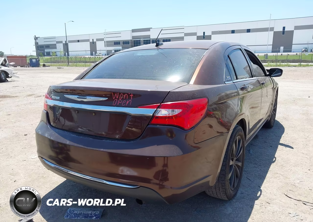 2012 Chrysler 200 Lx VIN:1C3CCBAB0CN226163 - 4