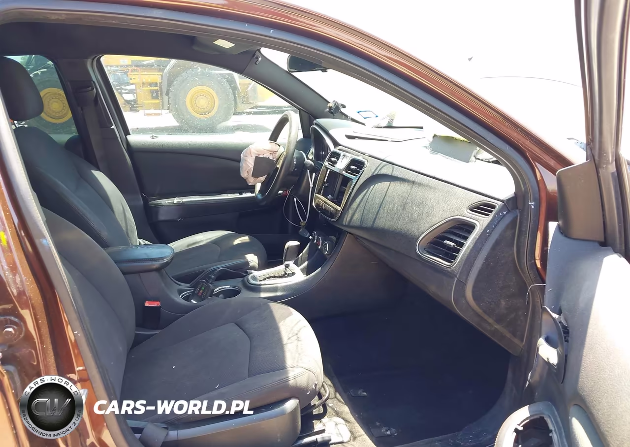2012 Chrysler 200 Lx VIN:1C3CCBAB0CN226163 - 5