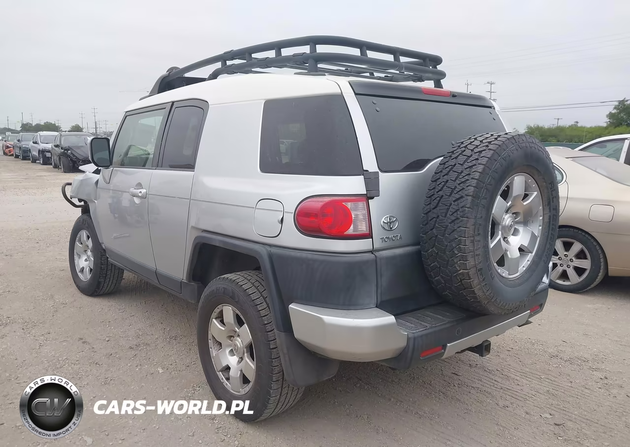 2008 Toyota Fj Cruiser VIN:JTEBU11F480103614 - 3