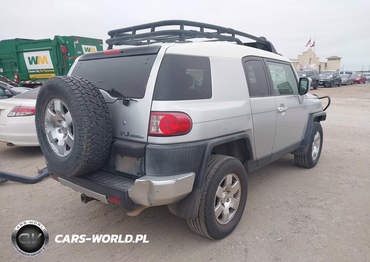 2008 Toyota Fj Cruiser VIN:JTEBU11F480103614 - 4