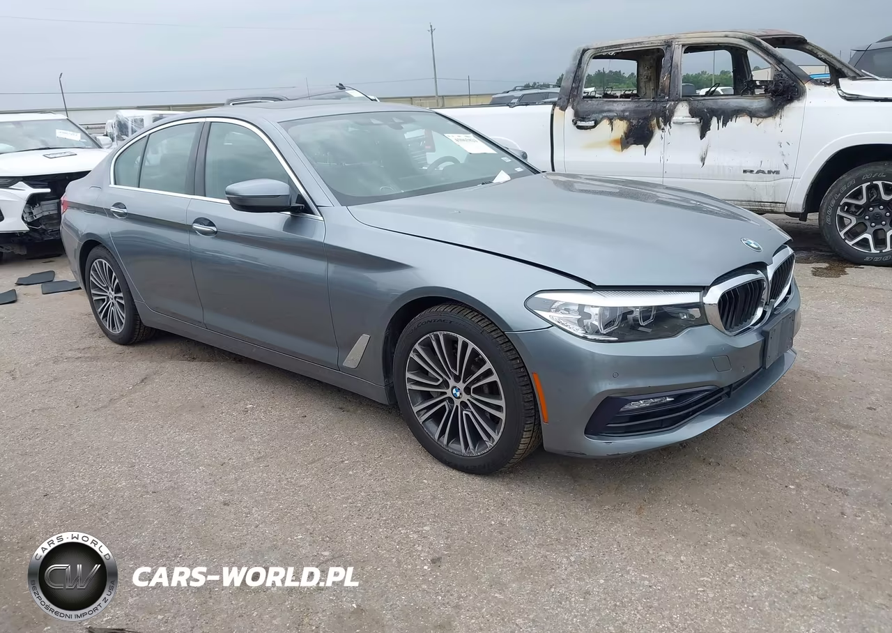 2018 BMW 530I xDrive – zdjęcie 1 z 16