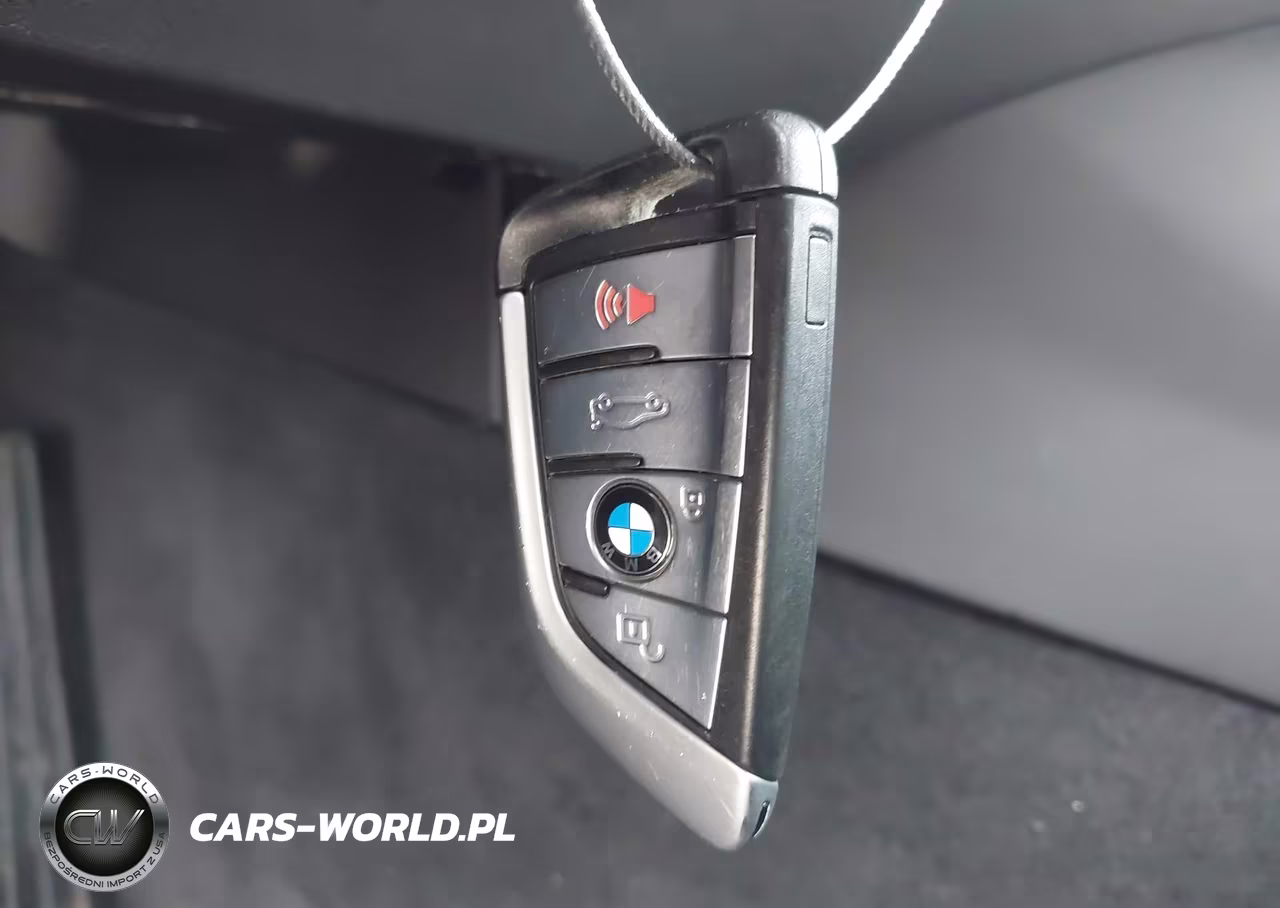 2018 BMW 530I xDrive VIN:WBAJA7C56JWA74569 - 11